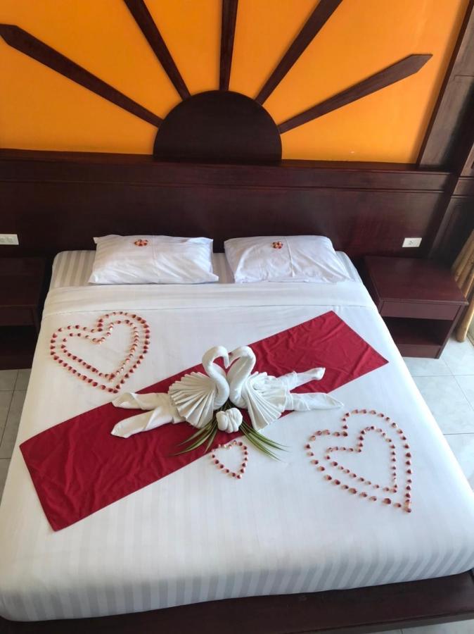 Hôtel Art Mansion Patong Phuket Thailand Extérieur photo