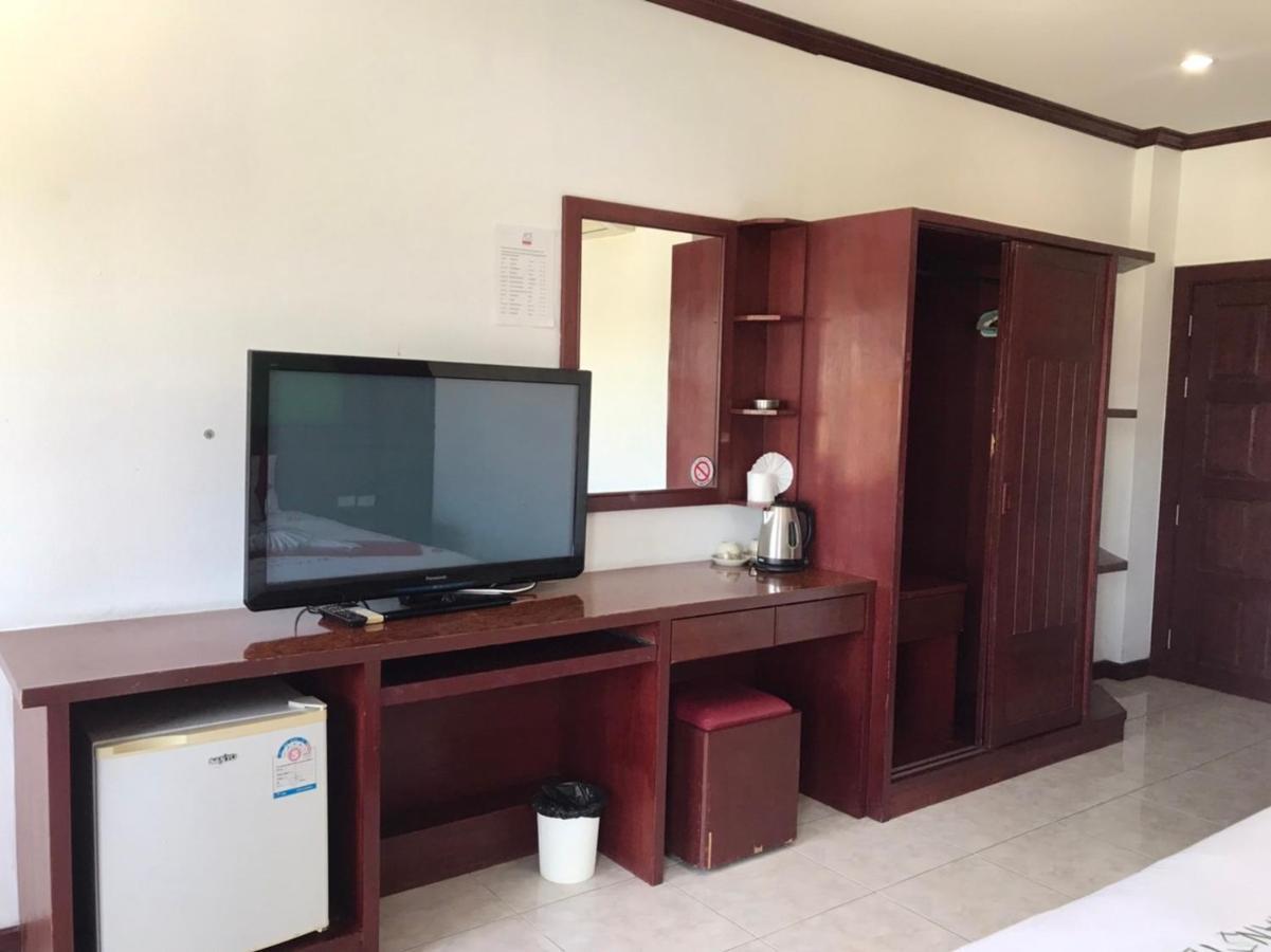 Hôtel Art Mansion Patong Phuket Thailand Extérieur photo