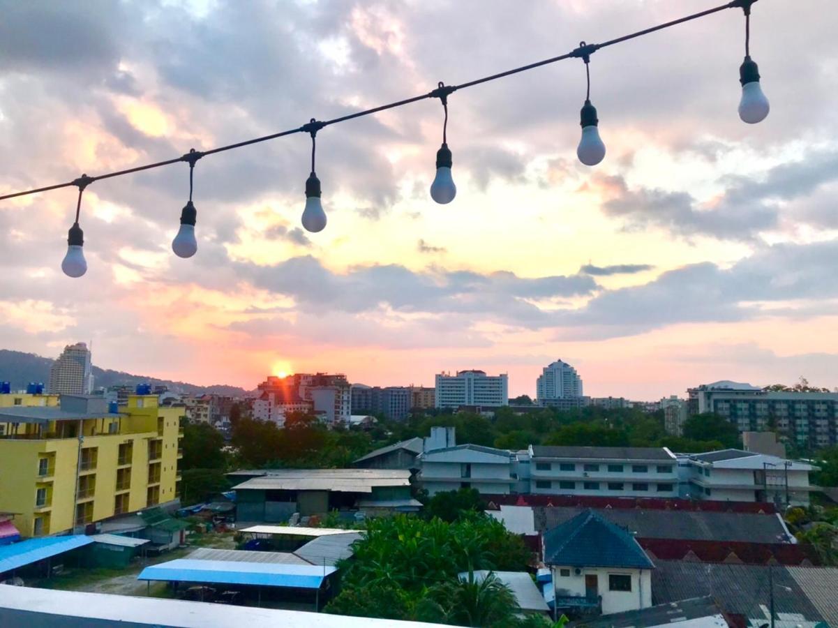 Hôtel Art Mansion Patong Phuket Thailand Extérieur photo